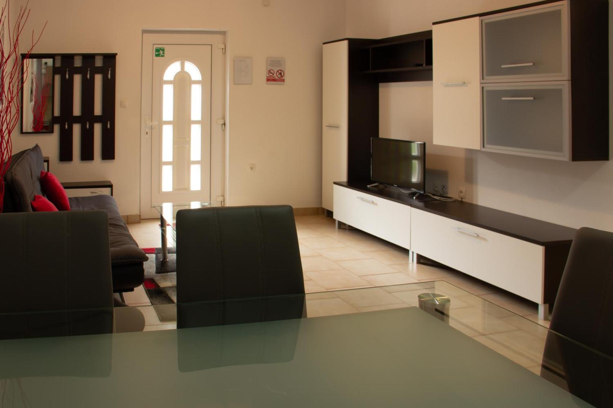 Apartment Slavica 2 *