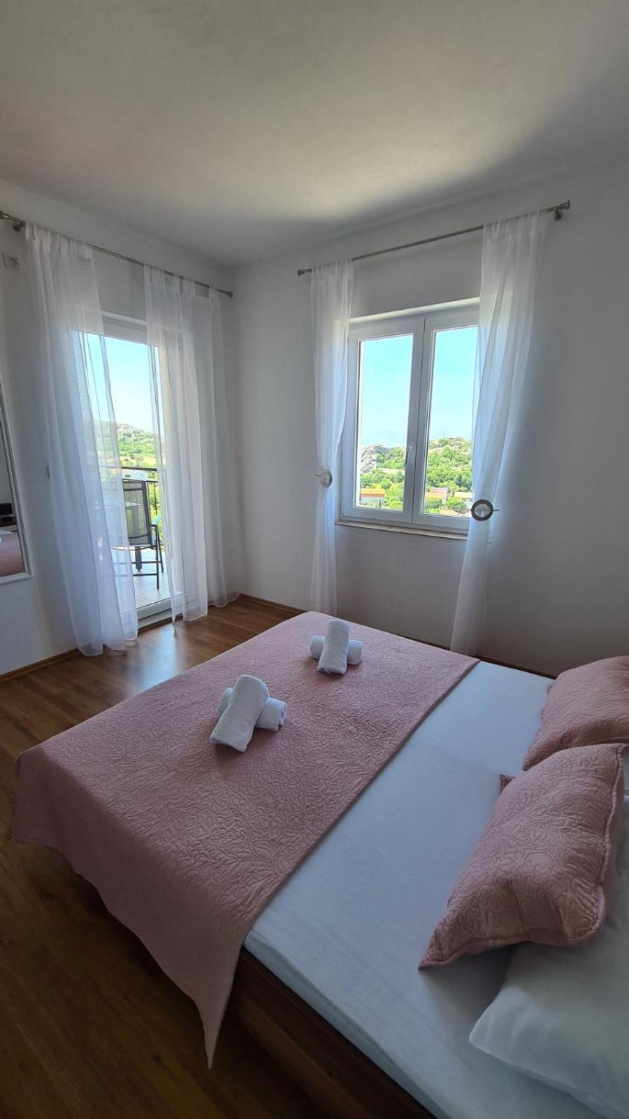 Apartment Slavica 2 *